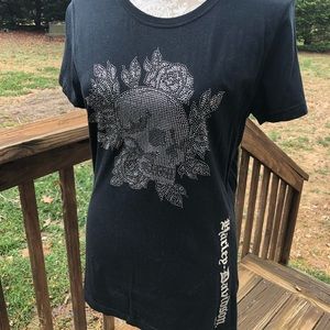 Harley T-shirt size XL runs small.